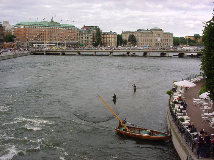 Fischen auf Wolfsbarsch
